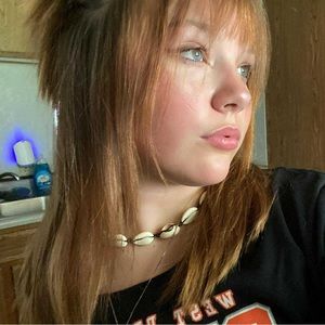 Meet your Posher, Alana